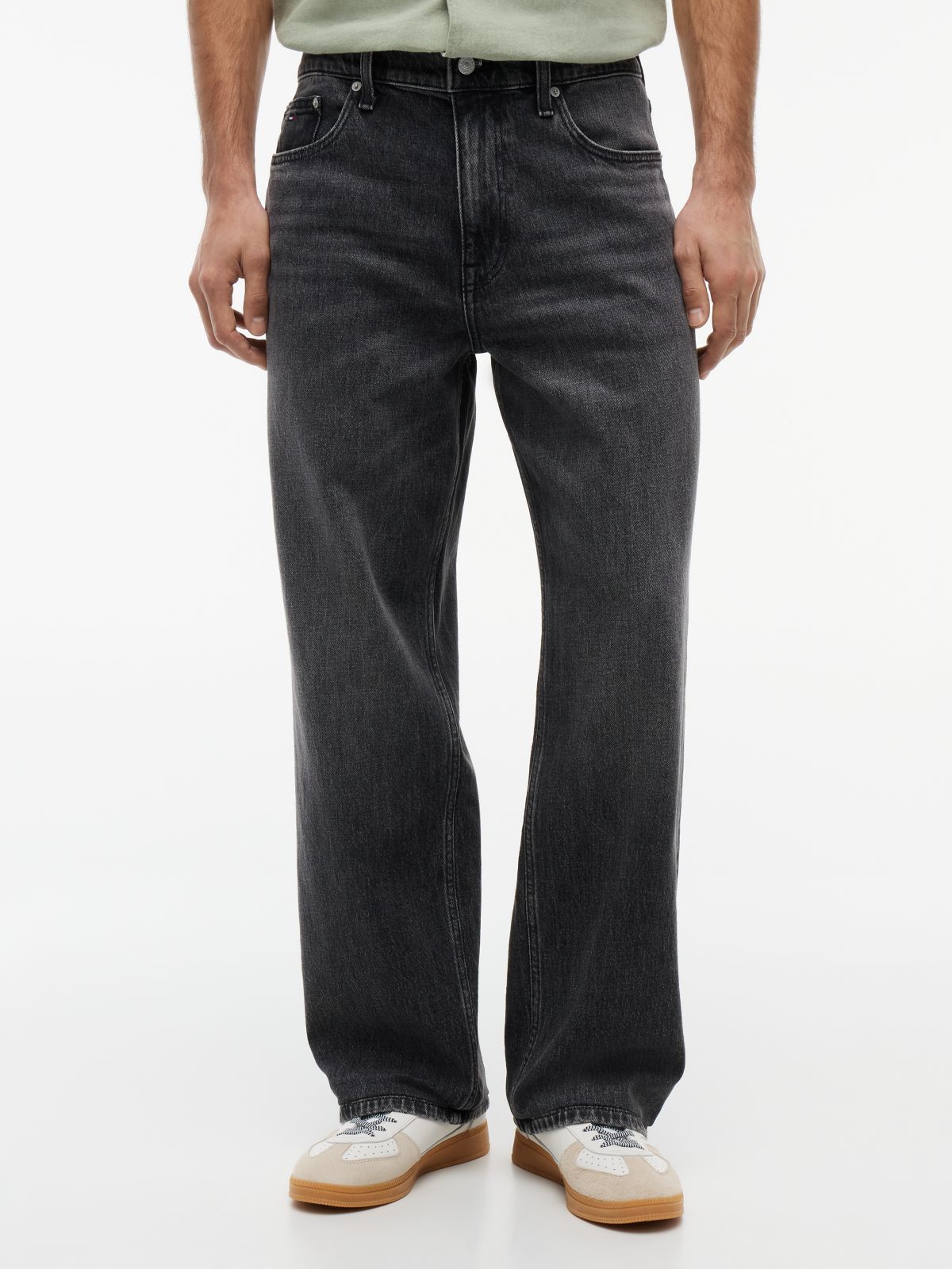 Jaimie Loose Straight Faded Jeans — Black