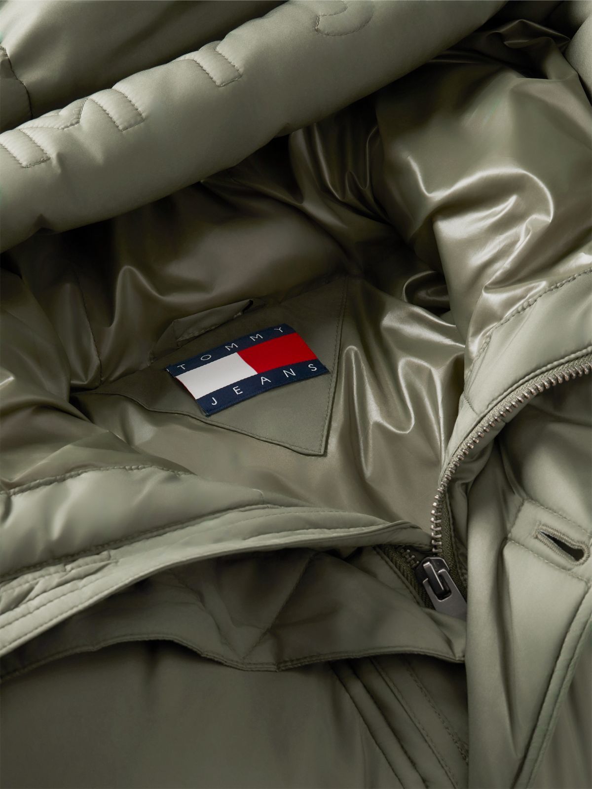 Logo Hooded Relaxed Puffer Jacket — Green