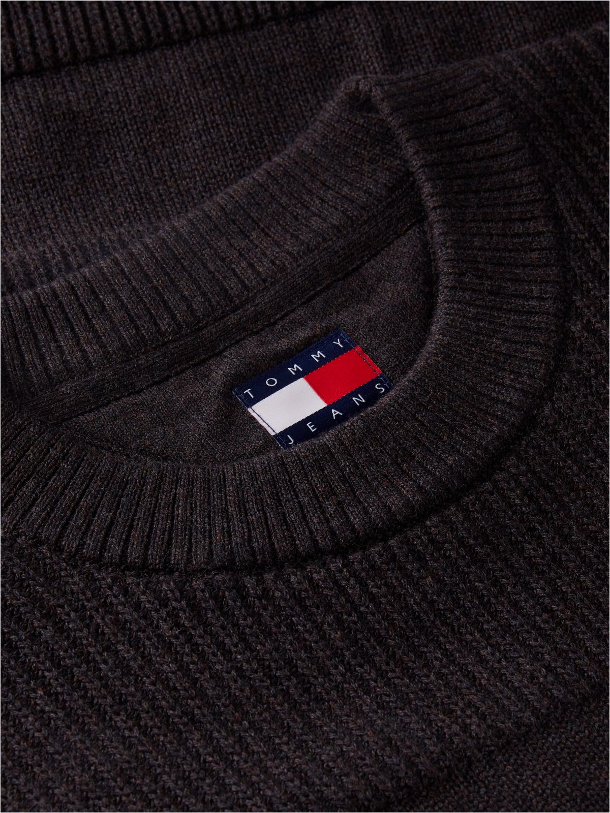 Tommy Badge Textured Jumper — Brown