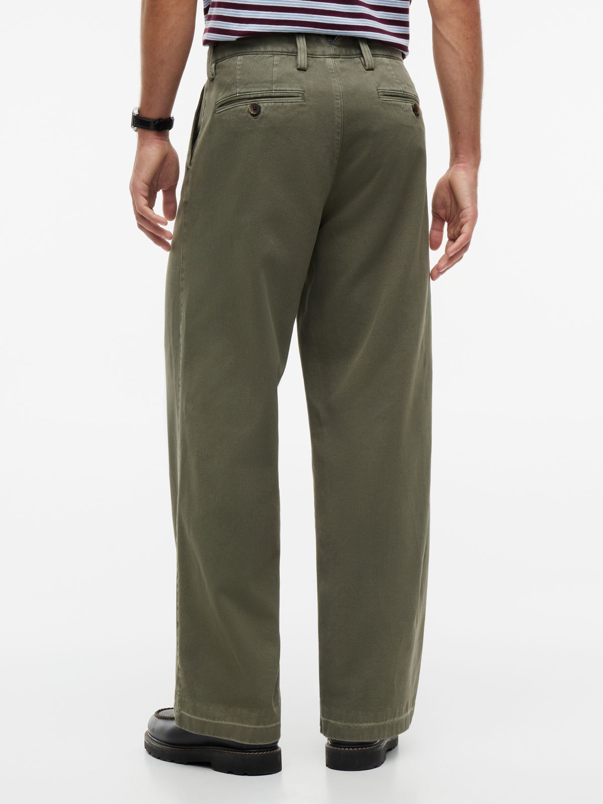 Theo Loose Washed Chinos — Green