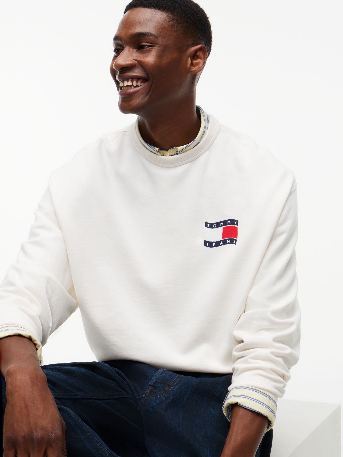 Back Wavy Flag Terry Relaxed Sweatshirt — White