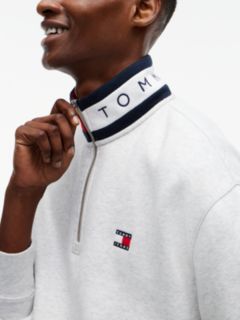 Tommy Badge Relaxed Quarter-Zip Sweatshirt — Grey 3