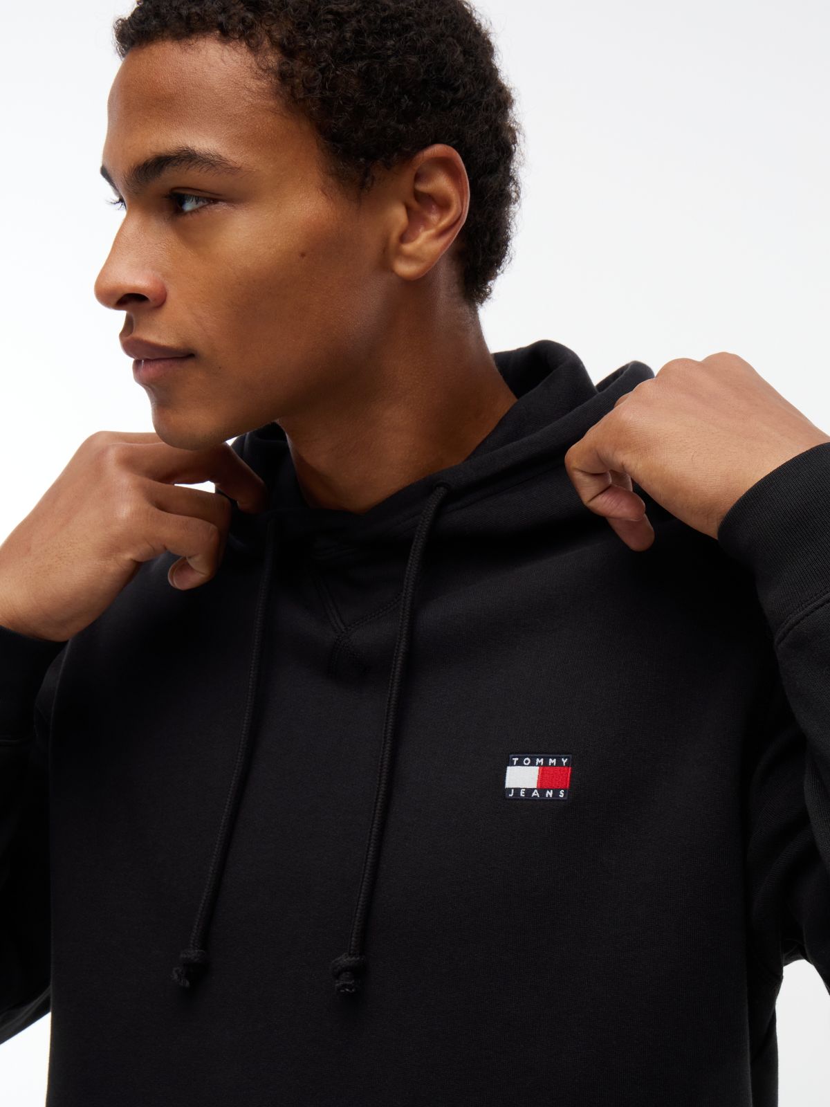Tommy Badge Fleece Drawstring Hoody — Black