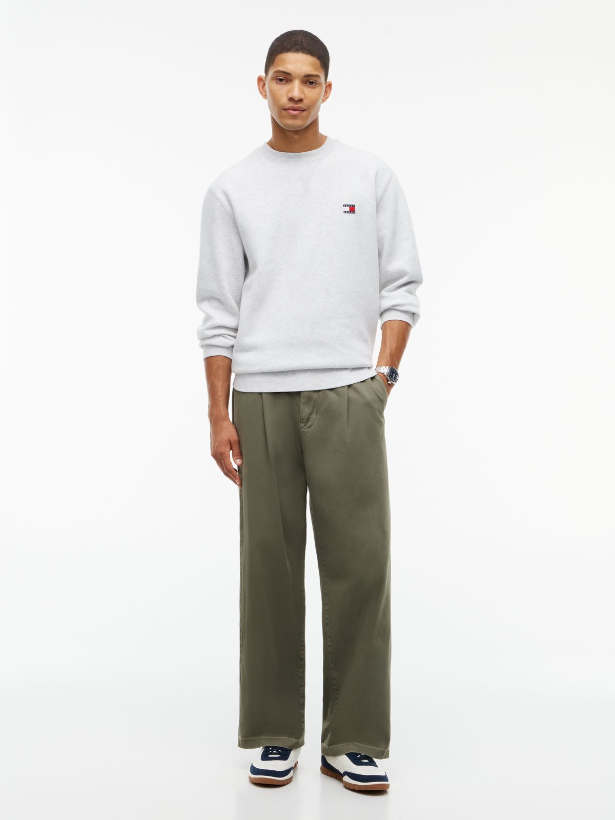 Badge Fleece Crew Neck Sweatshirt — Grey