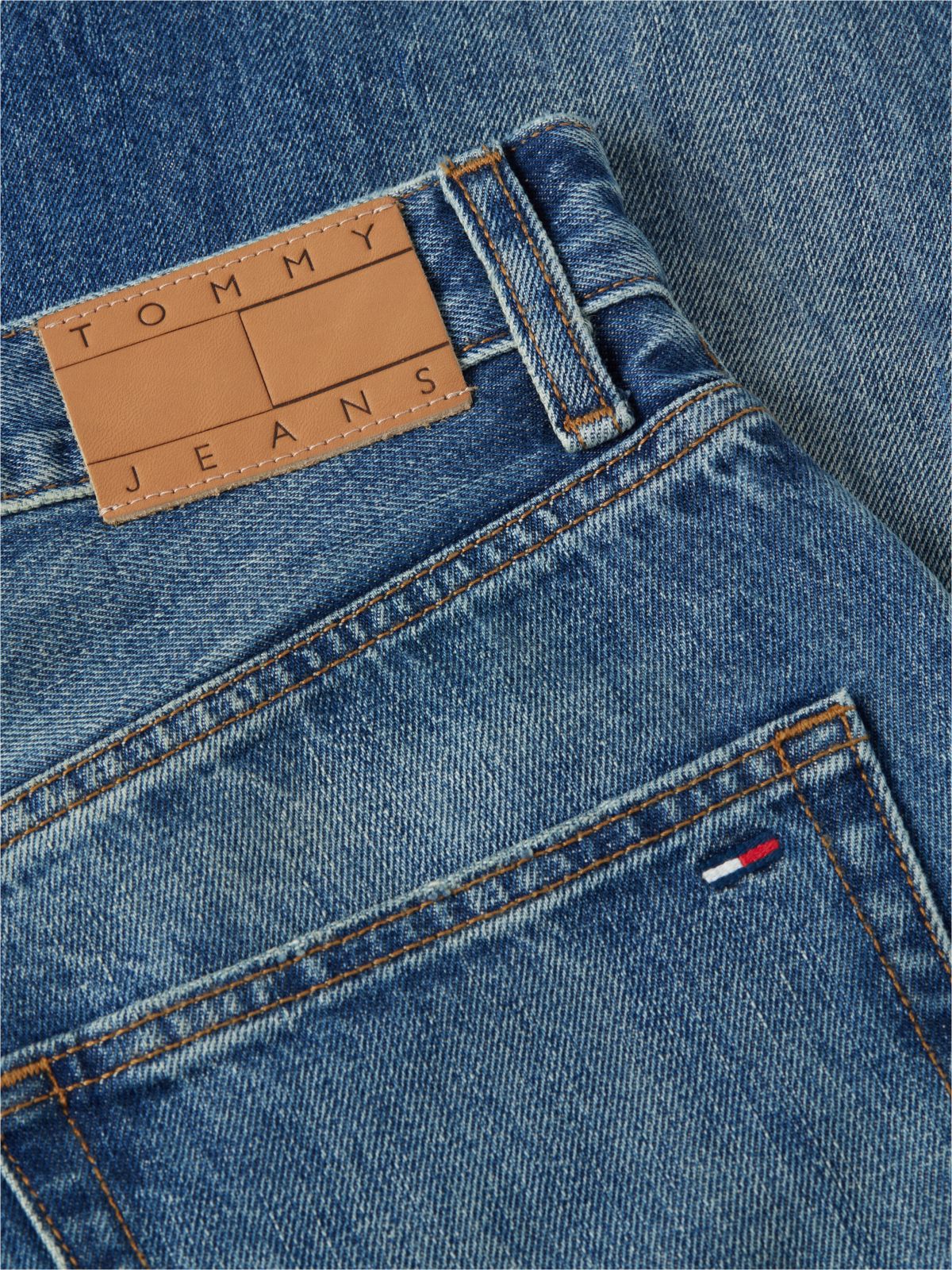 Theo Loose Distressed Jeans — Blue