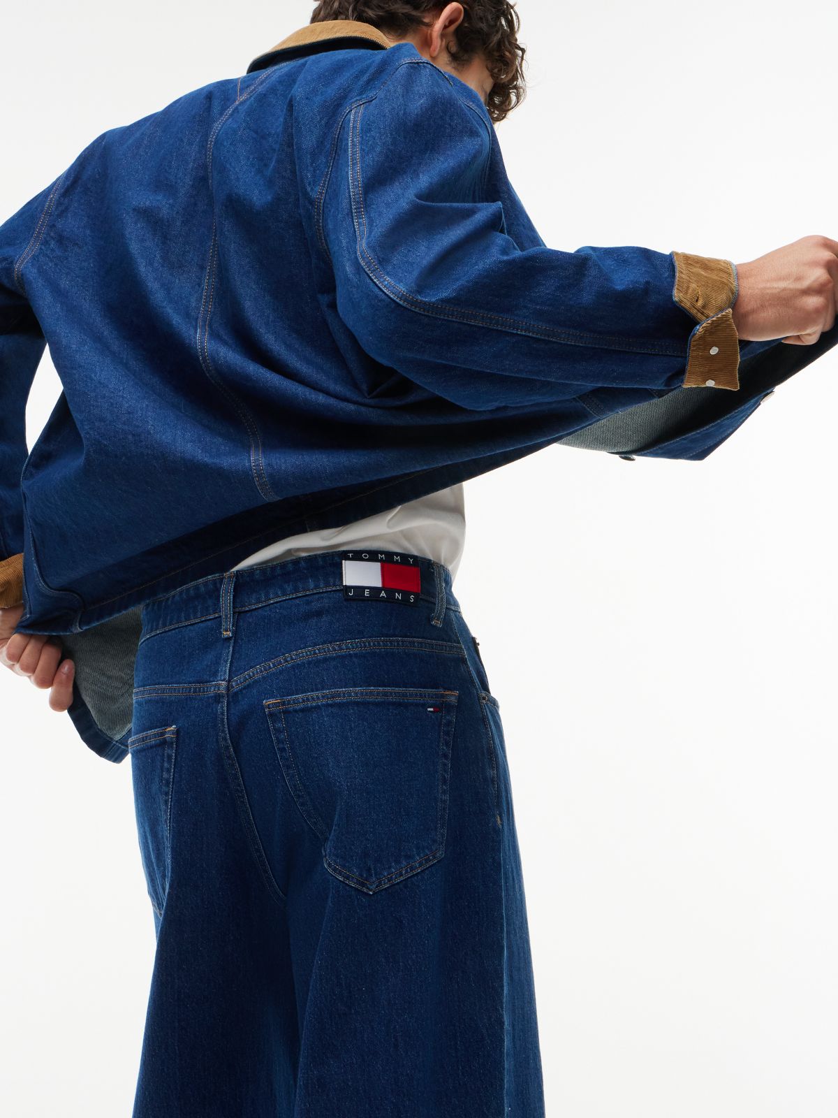 Theo Loose Jeans — Denim