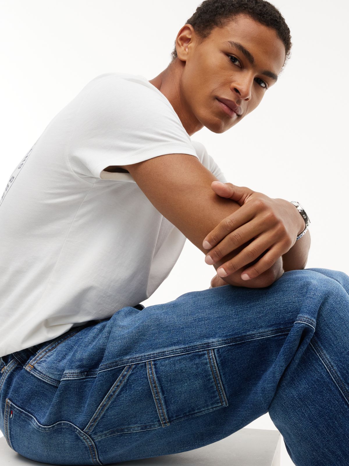 Jaimie Loose Straight Faded Carpenter Jeans — Denim