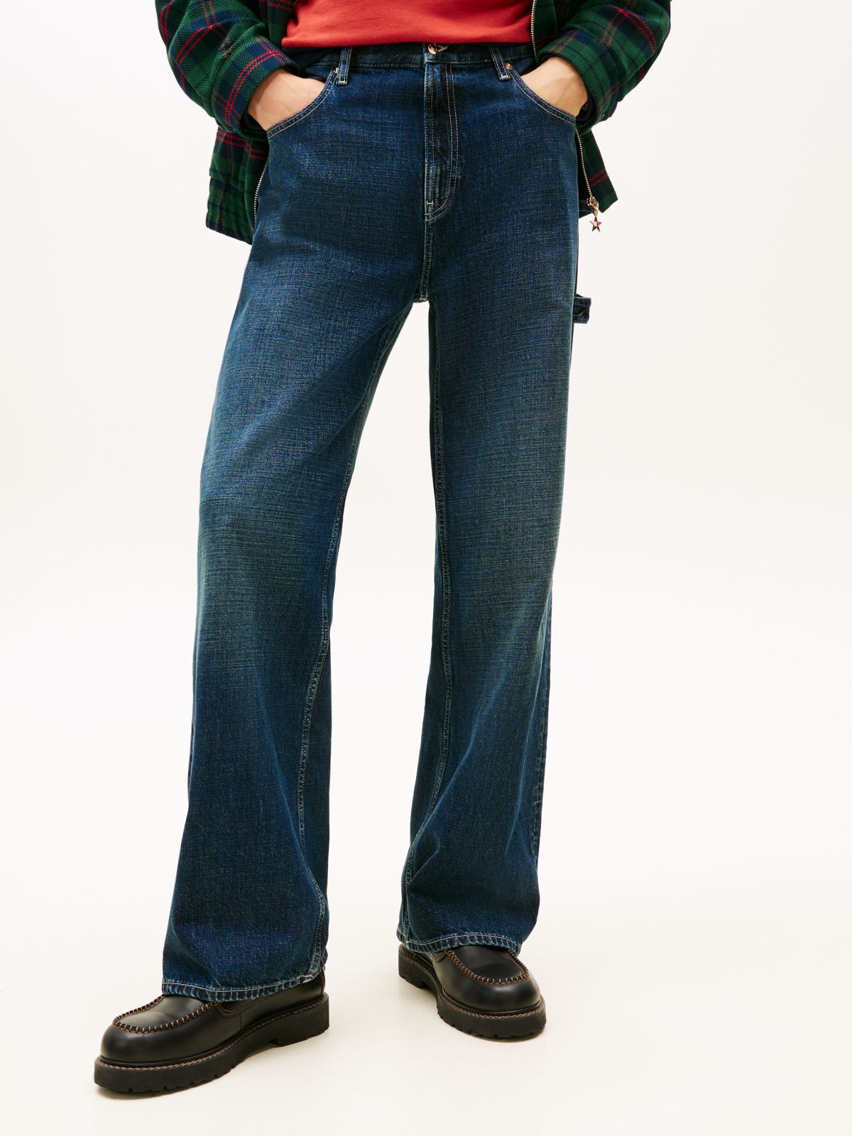 Tommy Girl Low Rise Relaxed Straight Leg Jeans — Blue
