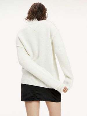 white tommy jumper