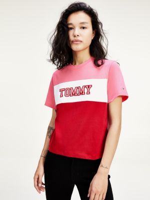 pink tommy jeans shirt