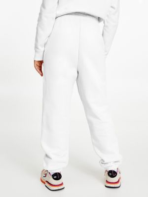 tommy hilfiger jogger outfit
