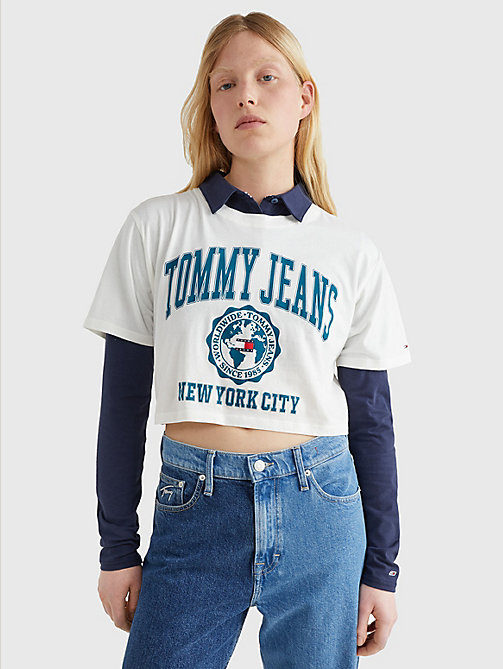 white college super cropped logo t-shirt for women tommy jeans