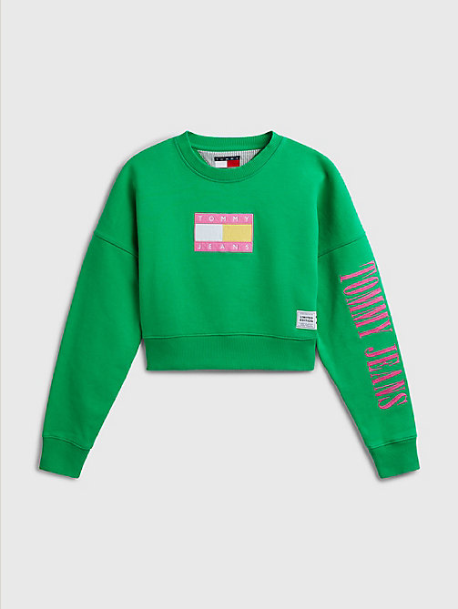 green exclusive pop drop cropped sweatshirt for women tommy jeans