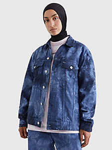 blauw tie-dye oversized gerecycled denim jack voor dames - tommy jeans