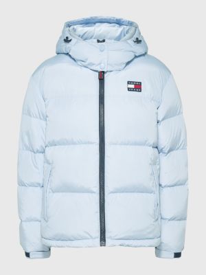 North Face Vs Tommy Hilfiger (The Definitive Guide) - Unlock Wilderness