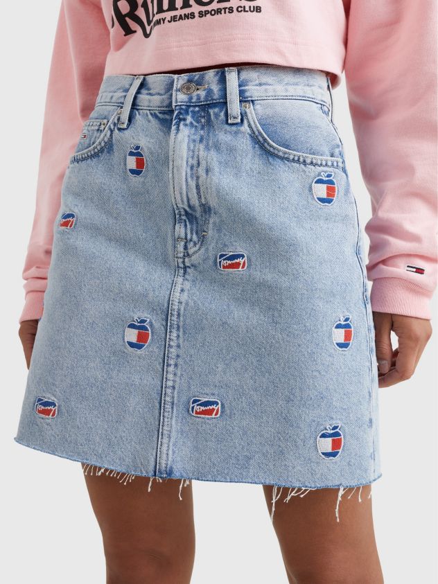 Jeansowa spódnica o kroju mom fit z logo