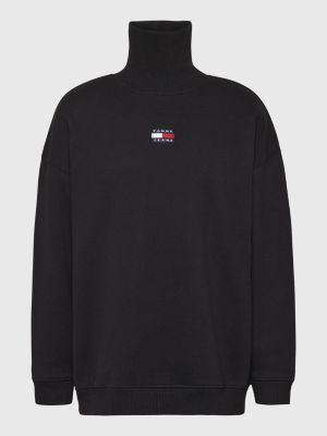 black oversized sweatshirt