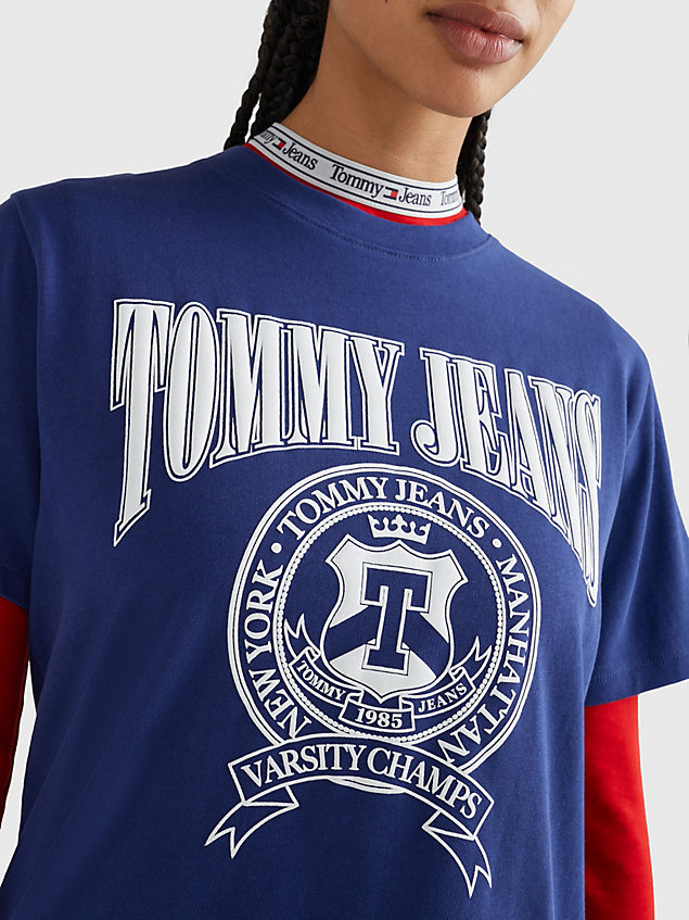 blue relaxed fit t-shirt in varsity-stijl voor dames - tommy jeans