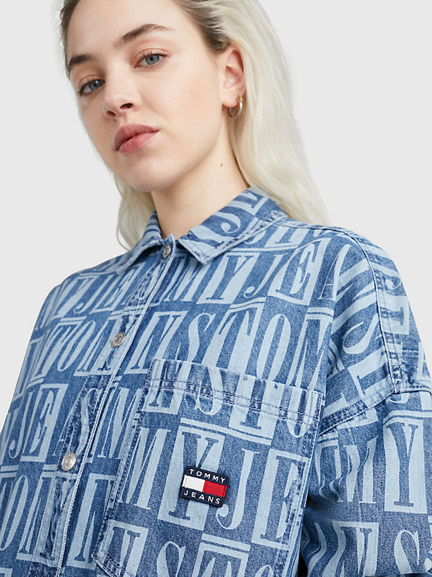 DENIM SPELLOUT PRINT Spell-Out Logo Oversized Denim Shirt for women TOMMY JEANS