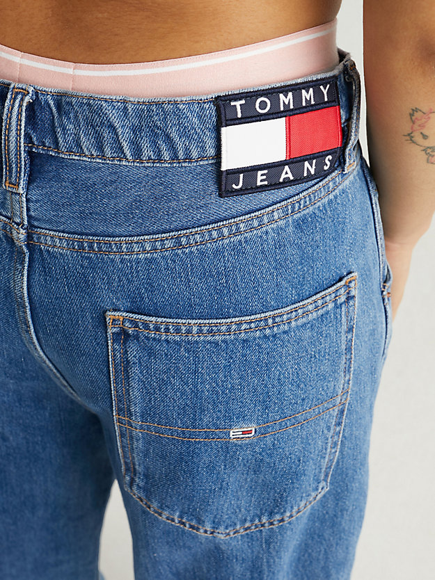 DENIM MEDIUM Daisy Low Rise Baggy Jeans for women TOMMY JEANS