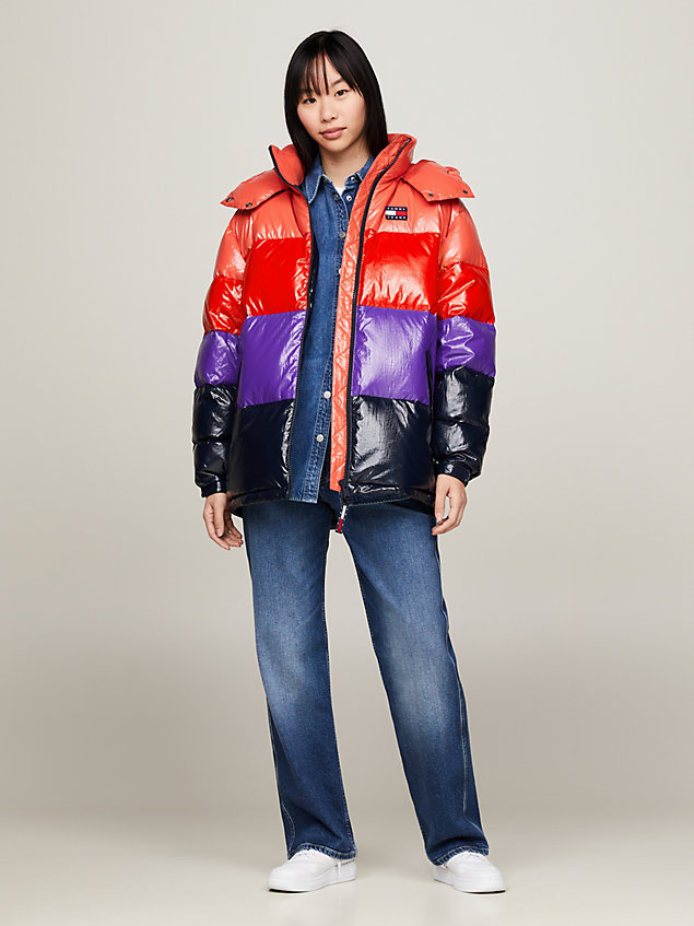 red alaska colour-blocked oversized puffer jacket for women tommy jeans