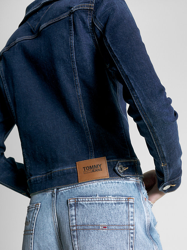 denim kurtka z ciemnoniebieskiego denimu dla kobiety - tommy jeans