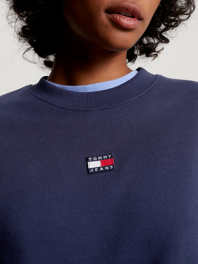 blue badge boxy fit crew neck sweatshirt for women tommy jeans