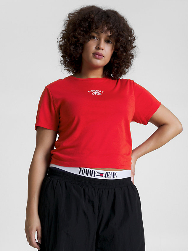 red curve essential slim fit t-shirt mit logo für damen - tommy jeans