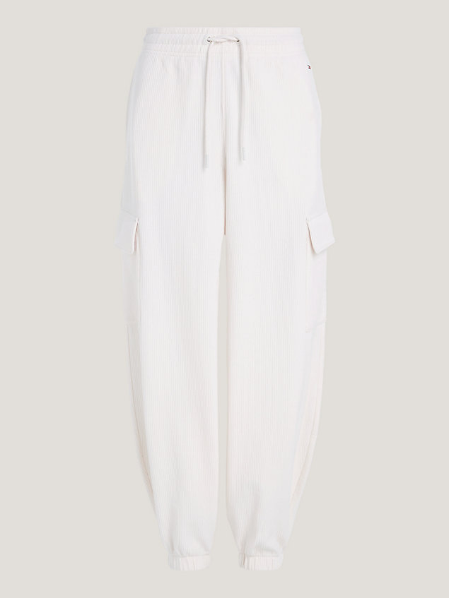 white gerippte jogginghose mit cargo-taschen für damen - tommy jeans