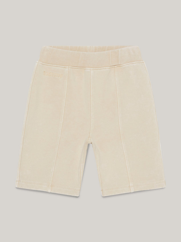beige cycle short met logo in serif voor dames - tommy jeans