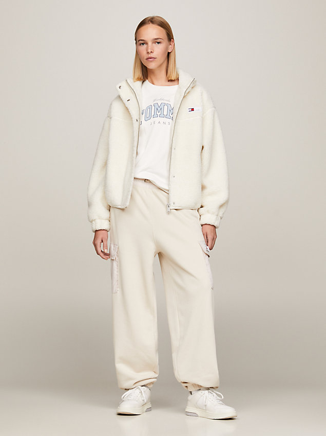 white wodoodporna kurtka z futerka dla kobiety - tommy jeans