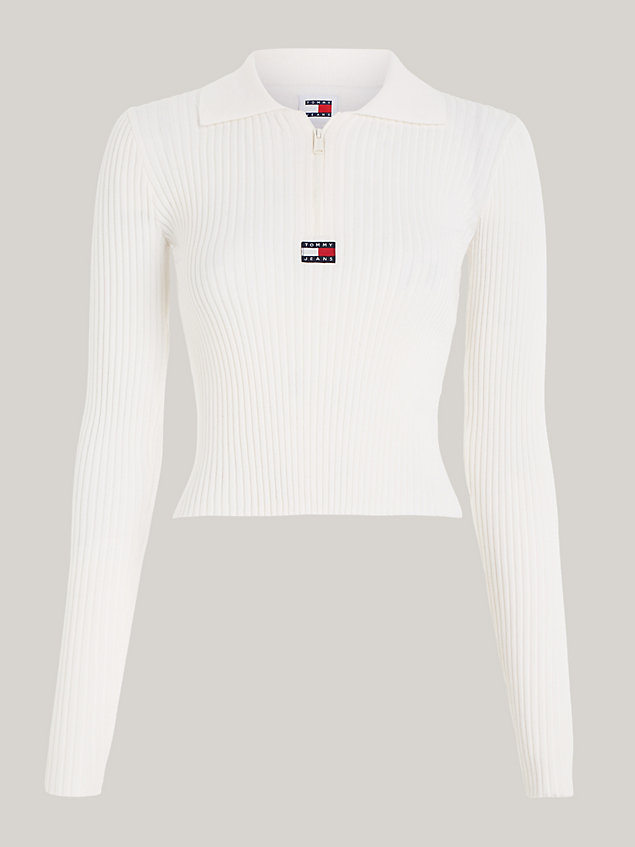 white ribgebreide trui met badge en halve rits voor dames - tommy jeans