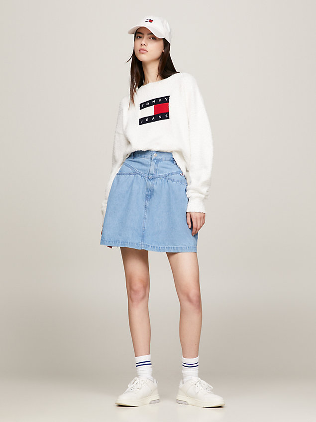 white boxy fit trui met oversized logo voor dames - tommy jeans