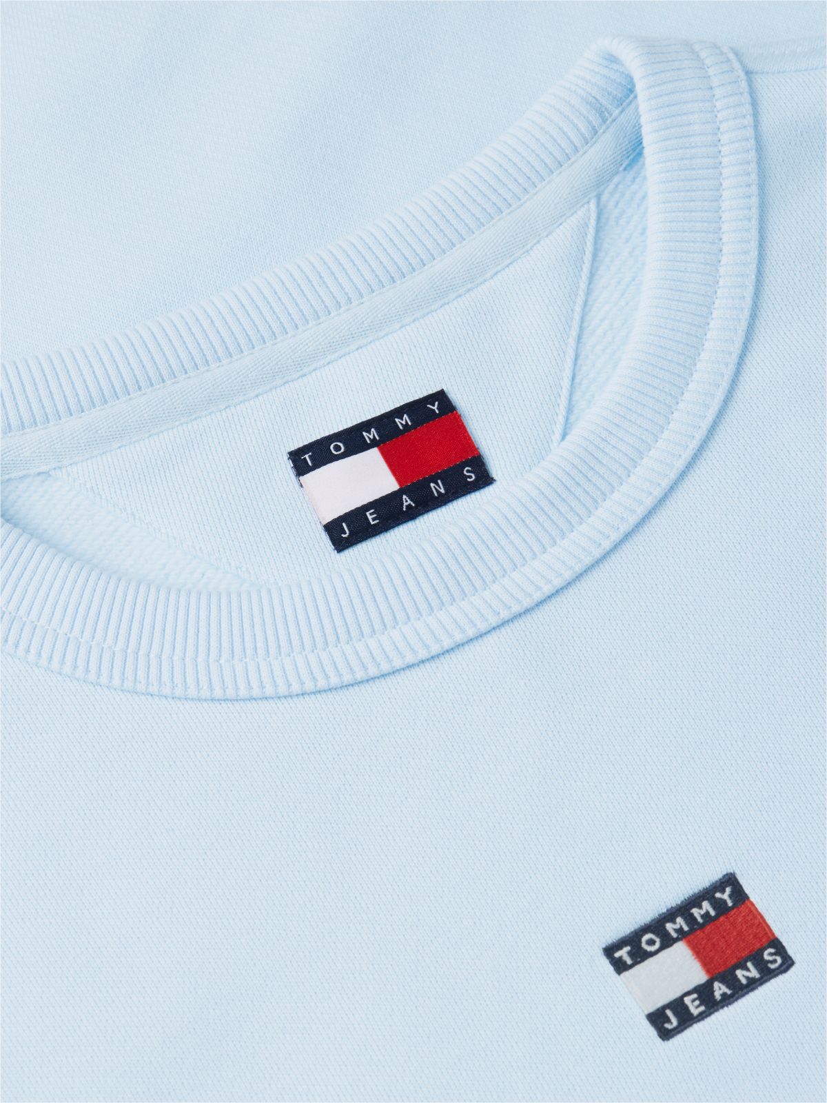 Tommy Badge Boxy Fleece Sweatshirt — Blue