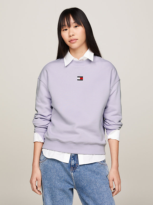 purple boxy fit sweatshirt met tommy-badge voor dames - tommy jeans