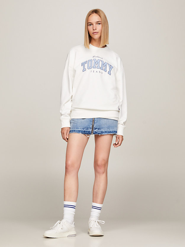 wit varsity relaxed fit sweatshirt met logo voor dames - tommy jeans