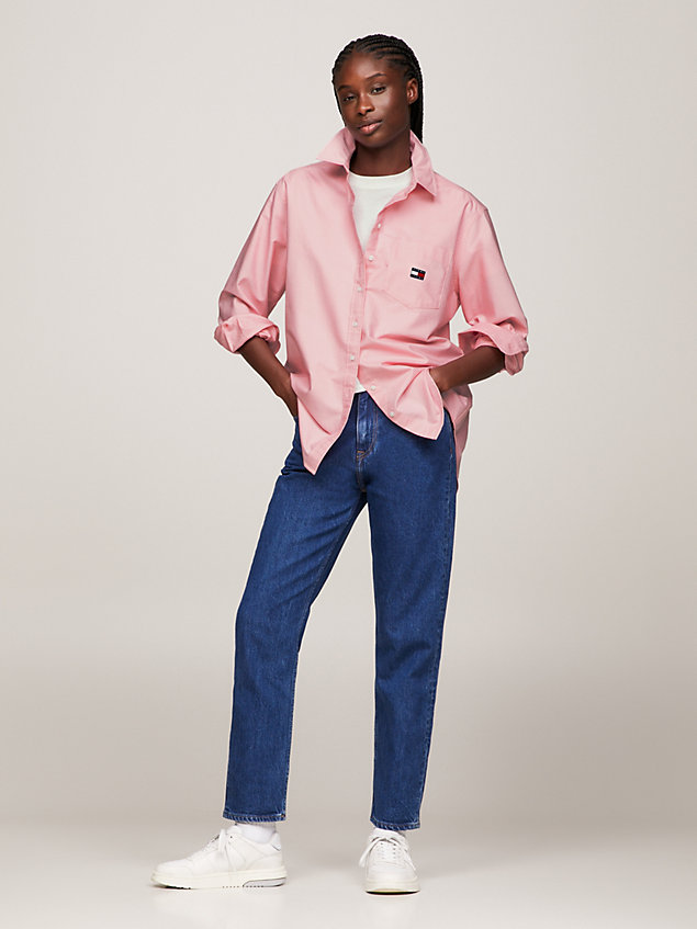 pink badge patch pocket boyfriend oxford shirt for women tommy jeans