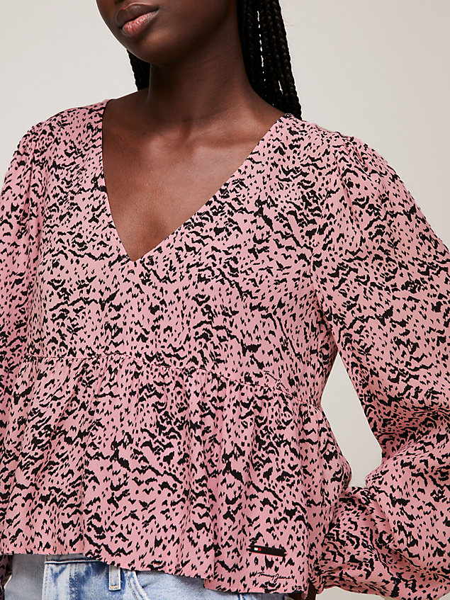 pink animal print ruffled hem blouse for women tommy jeans