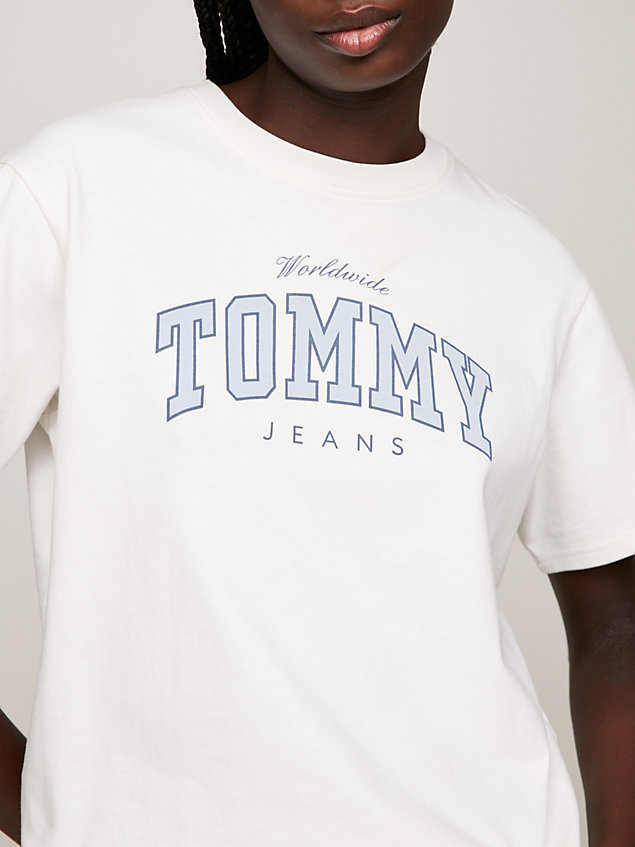 white varsity relaxed fit t-shirt mit logo für damen - tommy jeans
