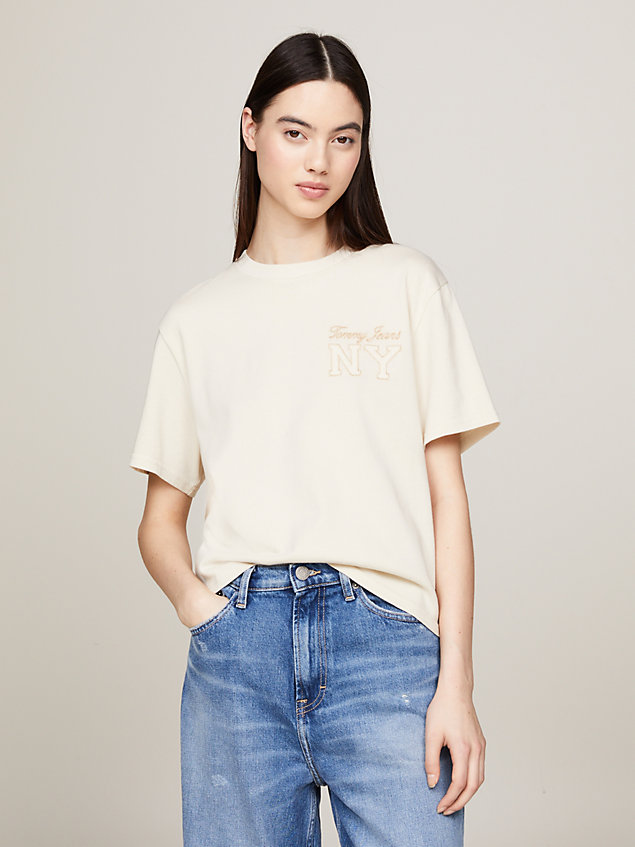 beige essential logo boxy fit t-shirt for women tommy jeans