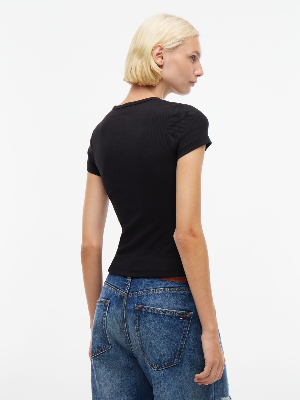 Tommy Badge Slim Ribbed T-Shirt — Black