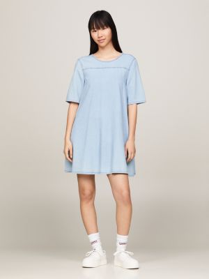 Tommy Jeans Curve DUNGAREE DRESS MIDI - Denim dress - blue denim