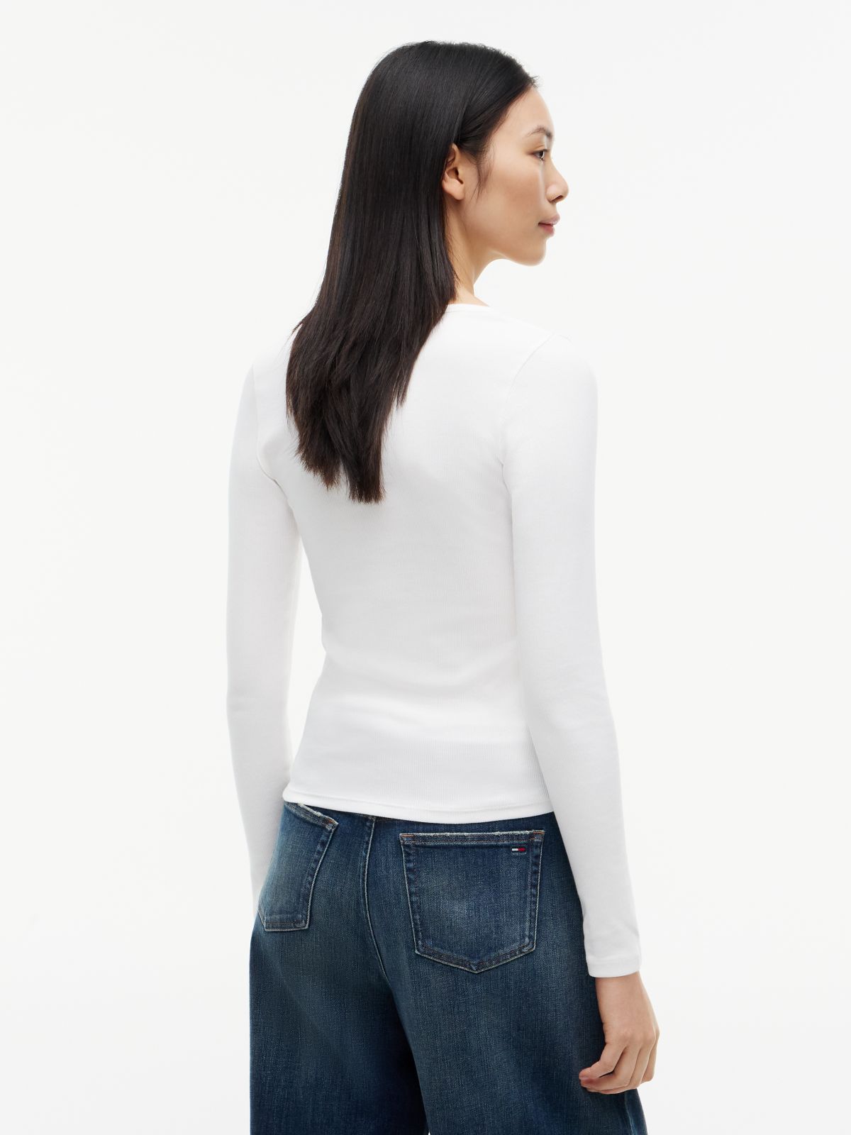 Slim V-Neck Long Sleeve T-Shirt — White