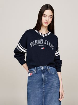 niebieski sweter w stylu varsity z dekoltem w szpic dla kobiety - tommy jeans