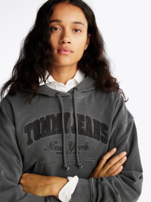 grey boxy garment-dyed cropped hoody for women tommy jeans