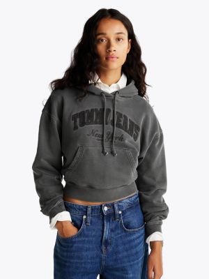 grey boxy garment-dyed cropped hoodie voor dames - tommy jeans