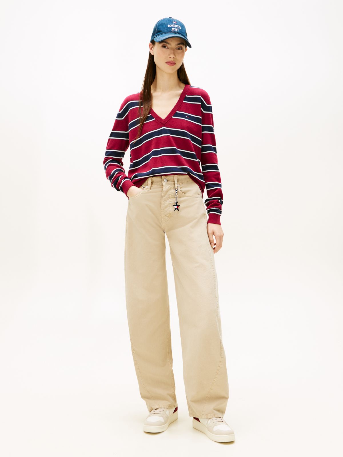 Flag Embroidery V-Neck Jumper — Red
