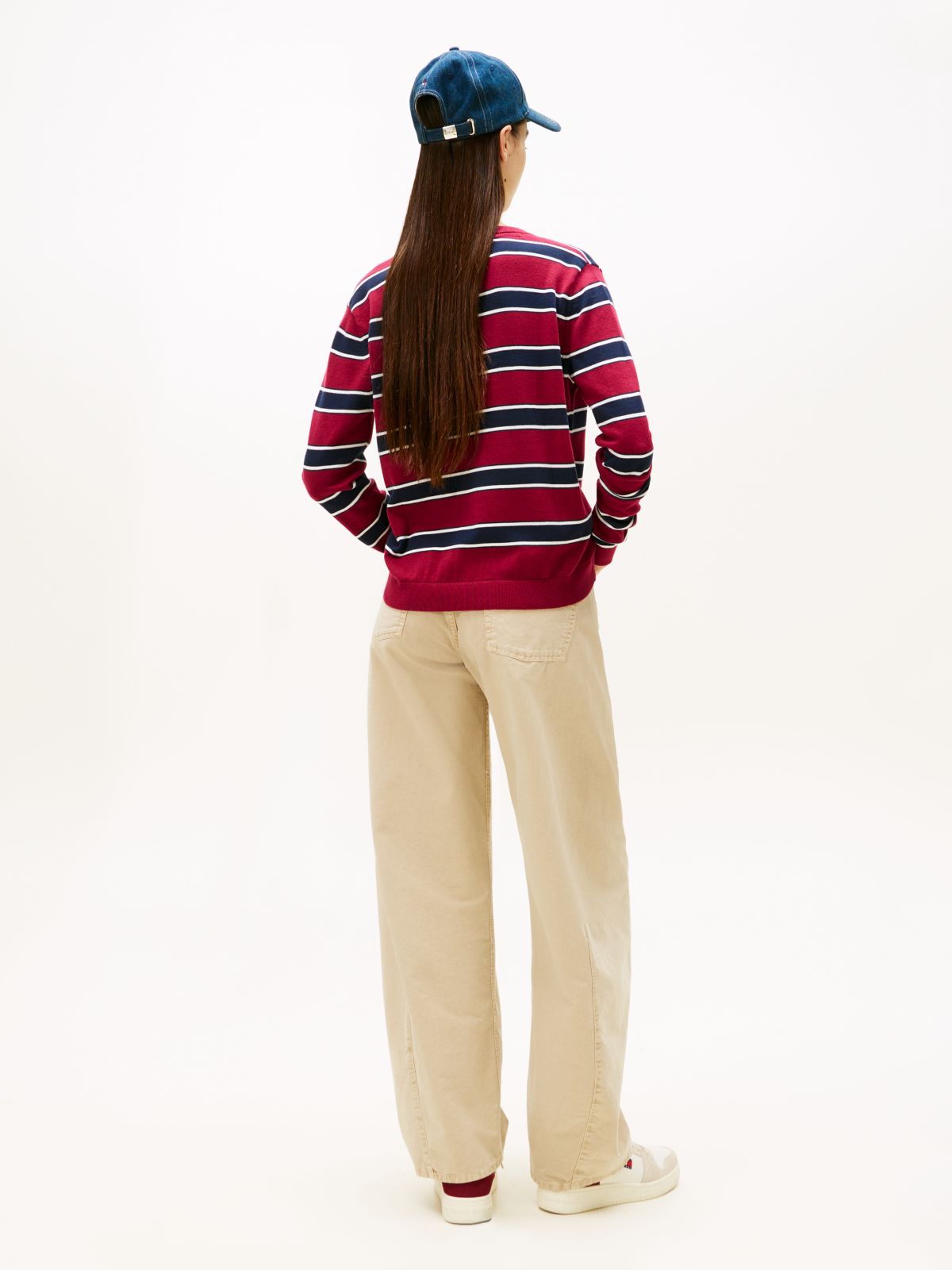 Flag Embroidery V-Neck Jumper — Red