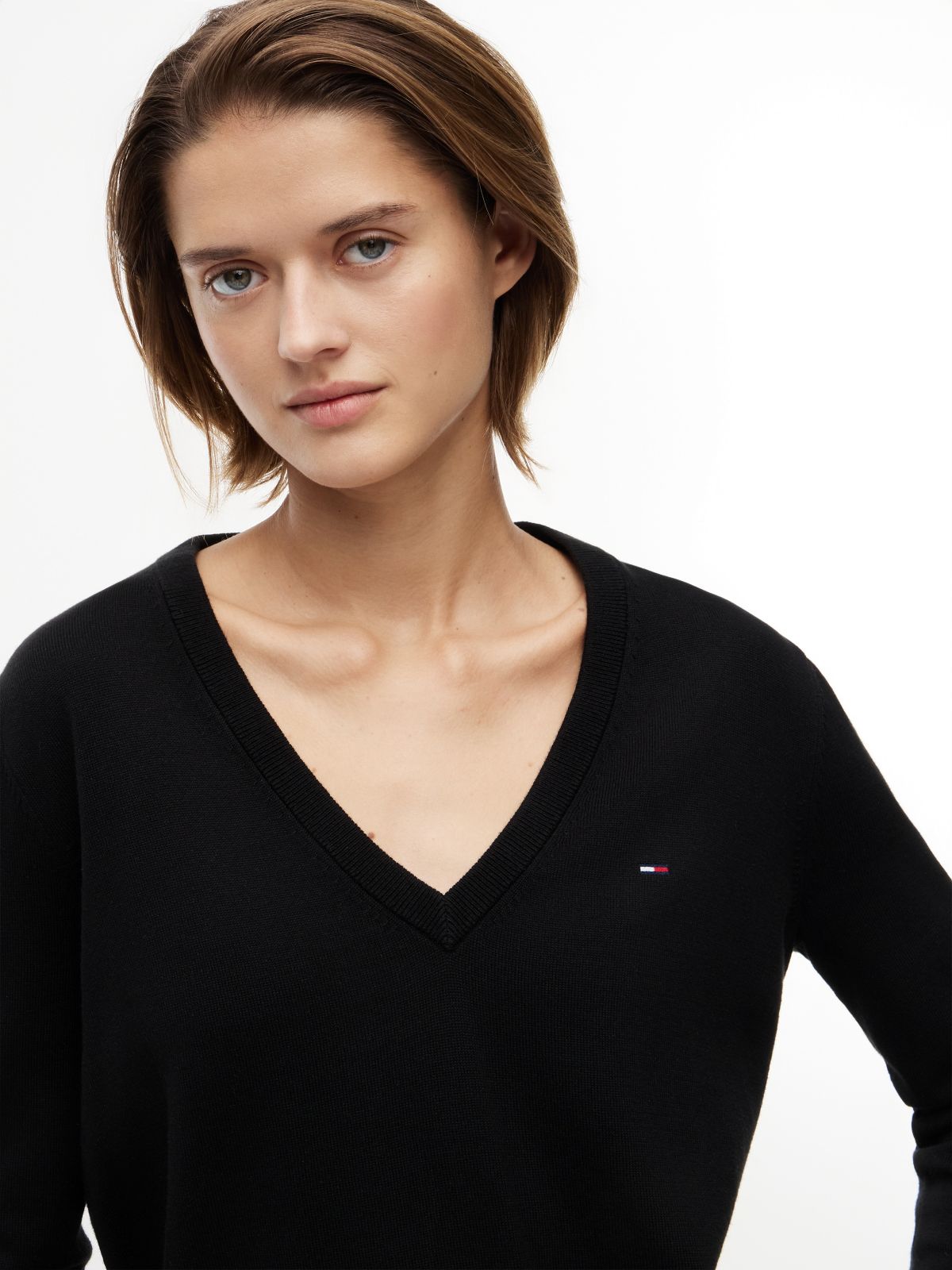 Flag Embroidery V-Neck Jumper — Black