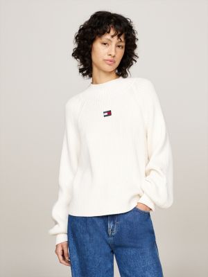 pull boxy côtelé à badge tommy beige pour femmes tommy jeans